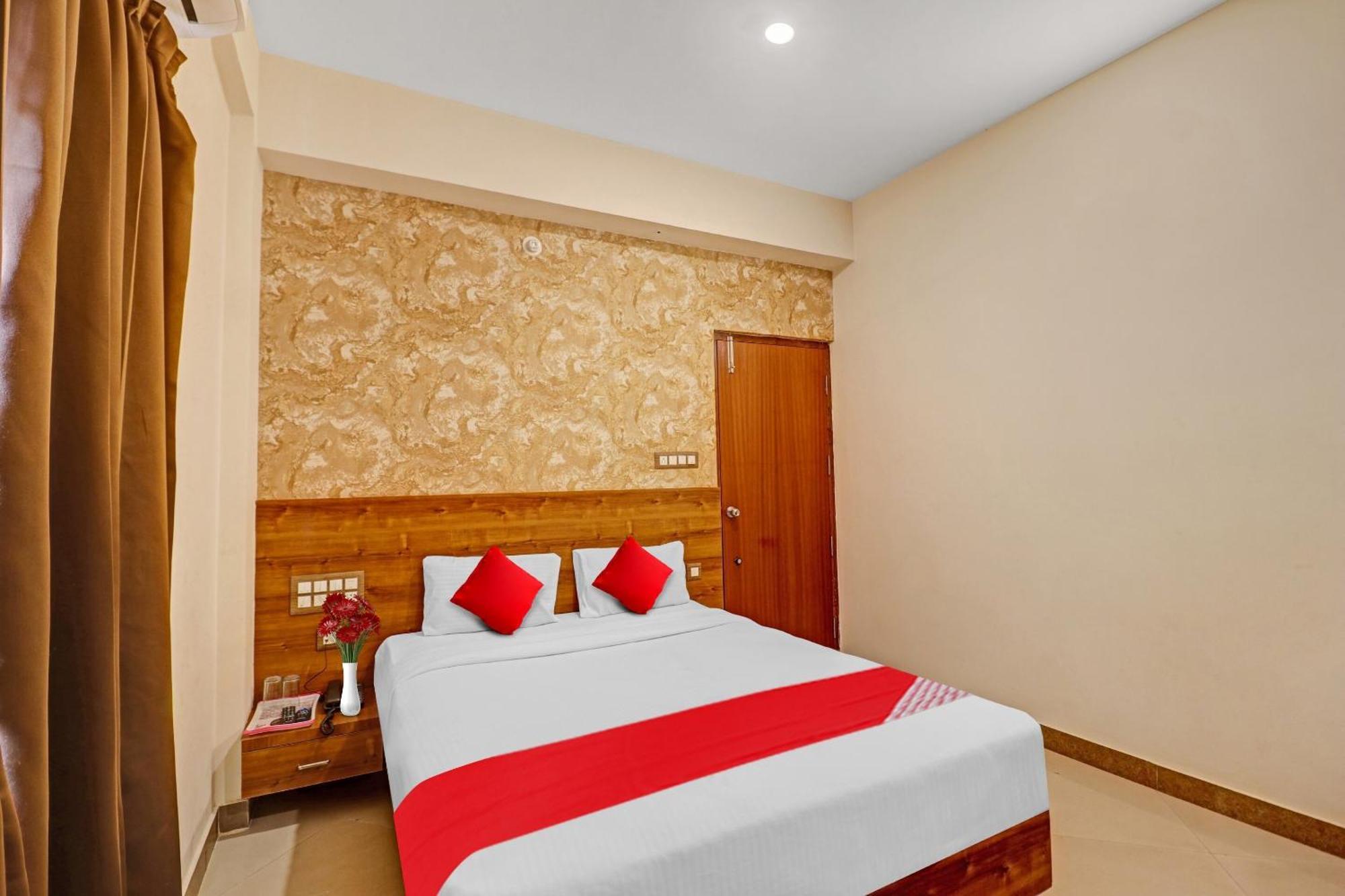 Hotel O Formula Vanivilasa Puram Exterior foto